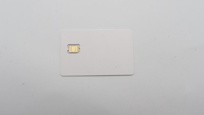 2muQOwZF0Uqrr9YIOk7Psw.c-r.jpg Lenovo WIRELESS Wireless,SIM,Gemalto eSIM