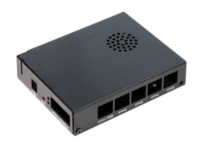 6odXeDptaUeGqiiPRt61_A.c-r.jpg Mikrotik CA150 network switch component Case (CA150) - Image 1
