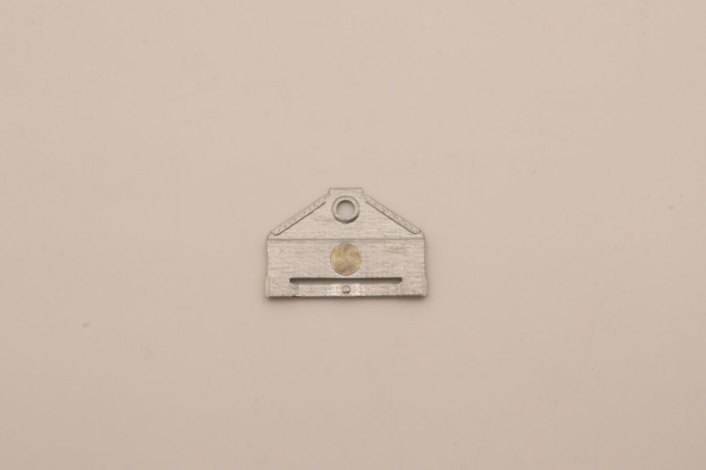 Hu-FuflPc02_ybaXL9e2yQ.c-r.jpg Lenovo BRACKET FRU PR2_WWAN BRACKET KC (5B41K59053)