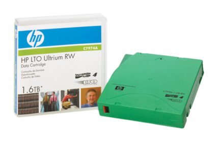 HPE C7974A backup storage media Blank data tape 800 GB LTO 1.27 cm (C7974A)