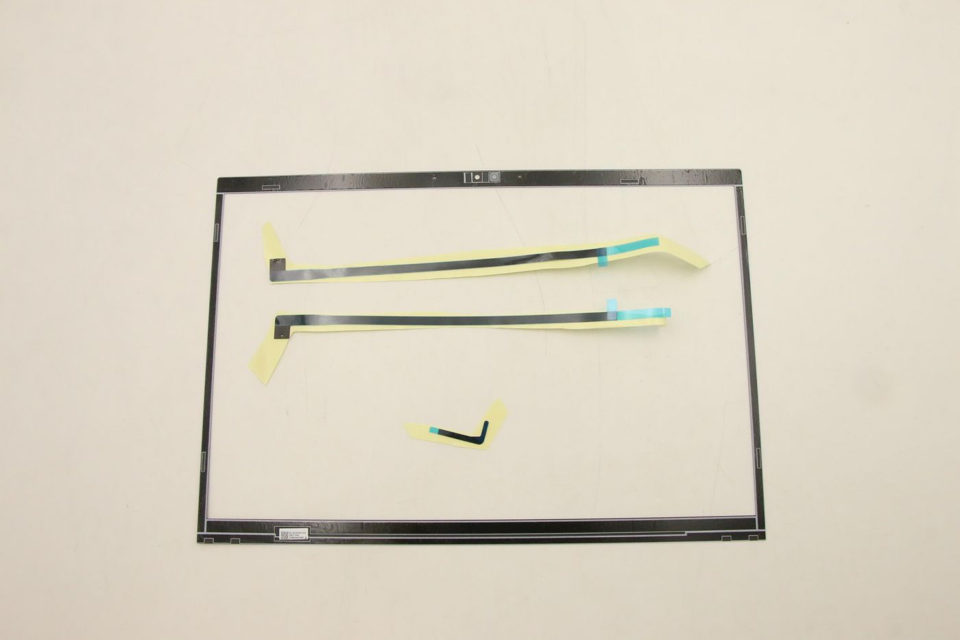 LKu5I5XSh0qr0lXs_jiijg.c-r.jpg Lenovo BEZEL FRU T14G3_B_SHEET_W_RGB_MIC_ASSY (5B30Z38940)