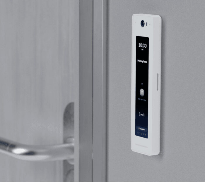 Rq5J-TmbU0uihyFFIQTtVw.c-r.jpg Ubiquiti UISP Professional access control reader (UA-G2-PRO) - Image 1