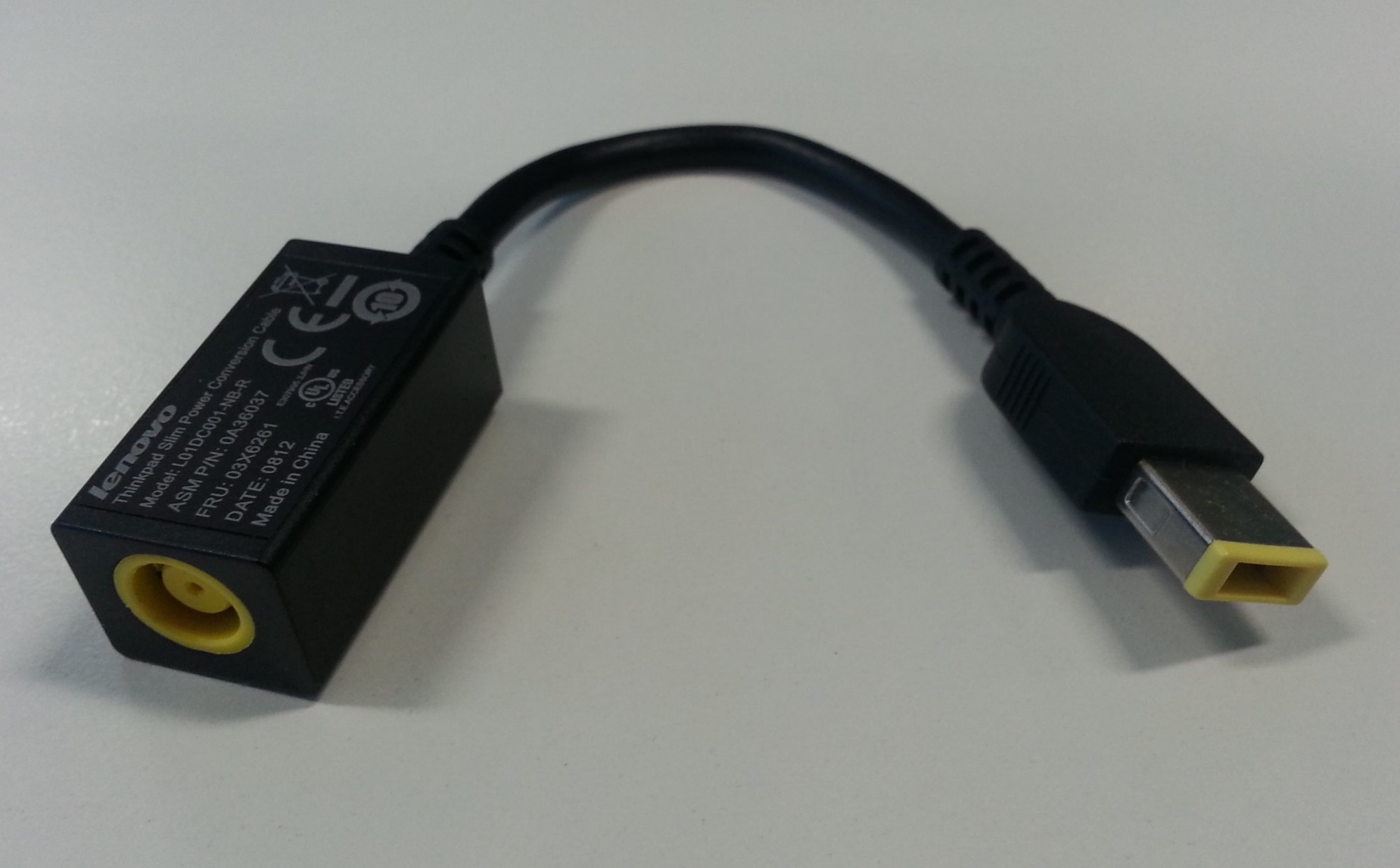 dF7N4tBv90m1sGd0FNlRKg.c-r.jpg Lenovo ThinkPad Slim Power Conversion Cable Black