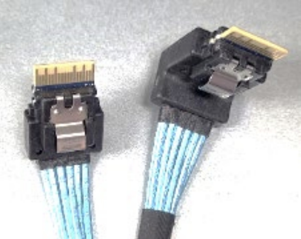 h9TWYhhT90C-wLcXNi75_A.c-r.jpg Intel CYPCBLSL112KIT Serial Attached SCSI (SAS) cable (CYPCBLSL112KIT)