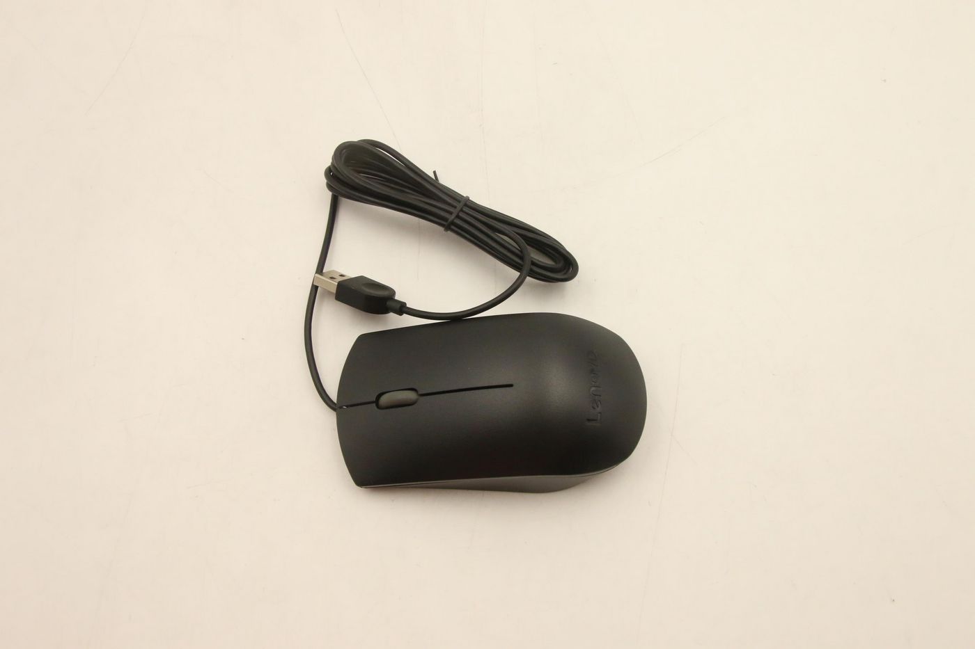 jzzwtzRdrkKrZABl7OIoQg.c-r.jpg Lenovo USB Mouse Black