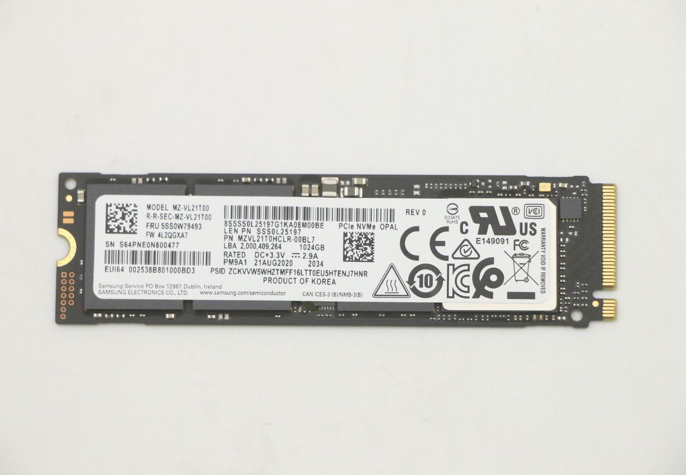 p-6r-VAkDEO6rV-ruCXsdA.c-r.jpg Lenovo SSD M.2 2280 PCIe NVMe 1TB OPAL 2.0 FRU SSD M.2 2280 (5SS0W79493)