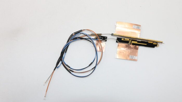 p6I7Y1bak0q9IqBdd2PL7Q.c-r.jpg Lenovo Antenna (00UR905)