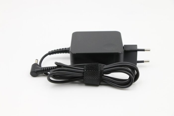 Lenovo 01FR150 power adapter/inverter Indoor Black (FRU01FR150)