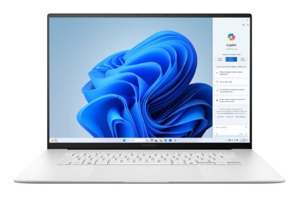 ASUS Zenbook S 16 UM5606WA-RJ091W AMD Ryzen AI 9 HX 370 Laptop 40.6 cm (16") Touchscreen 3K 32 GB LPDDR5x 1 TB SSD Wi-Fi 7 (802.11be) Windows 11 Home White (UM5606WA-RJ091W)